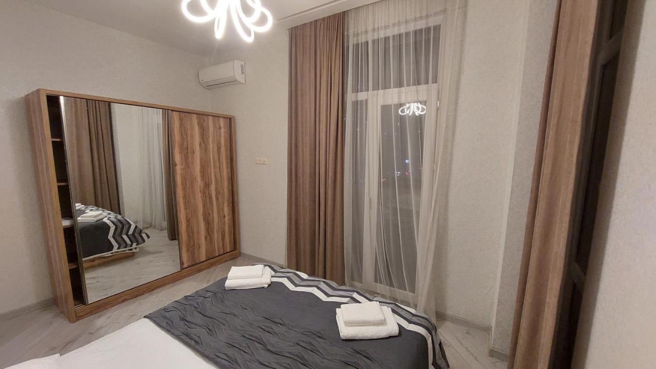 Elit Apartments バトゥーミ エクステリア 写真