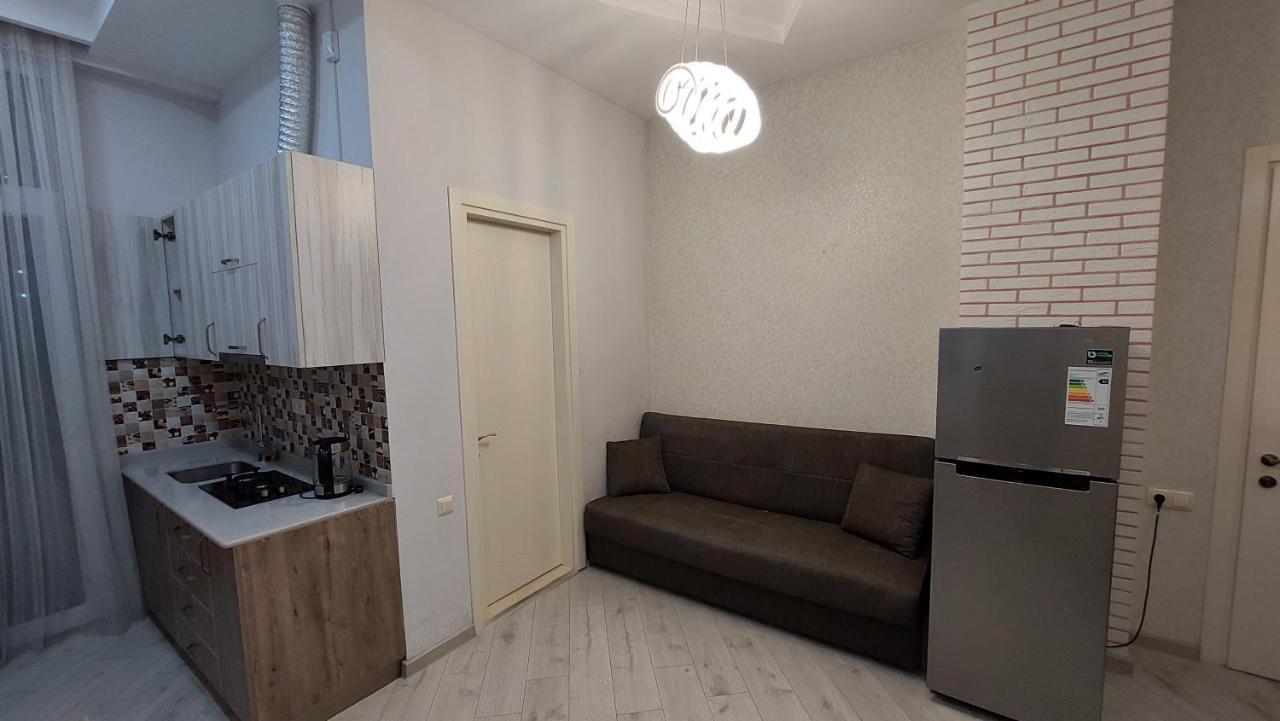 Elit Apartments バトゥーミ エクステリア 写真