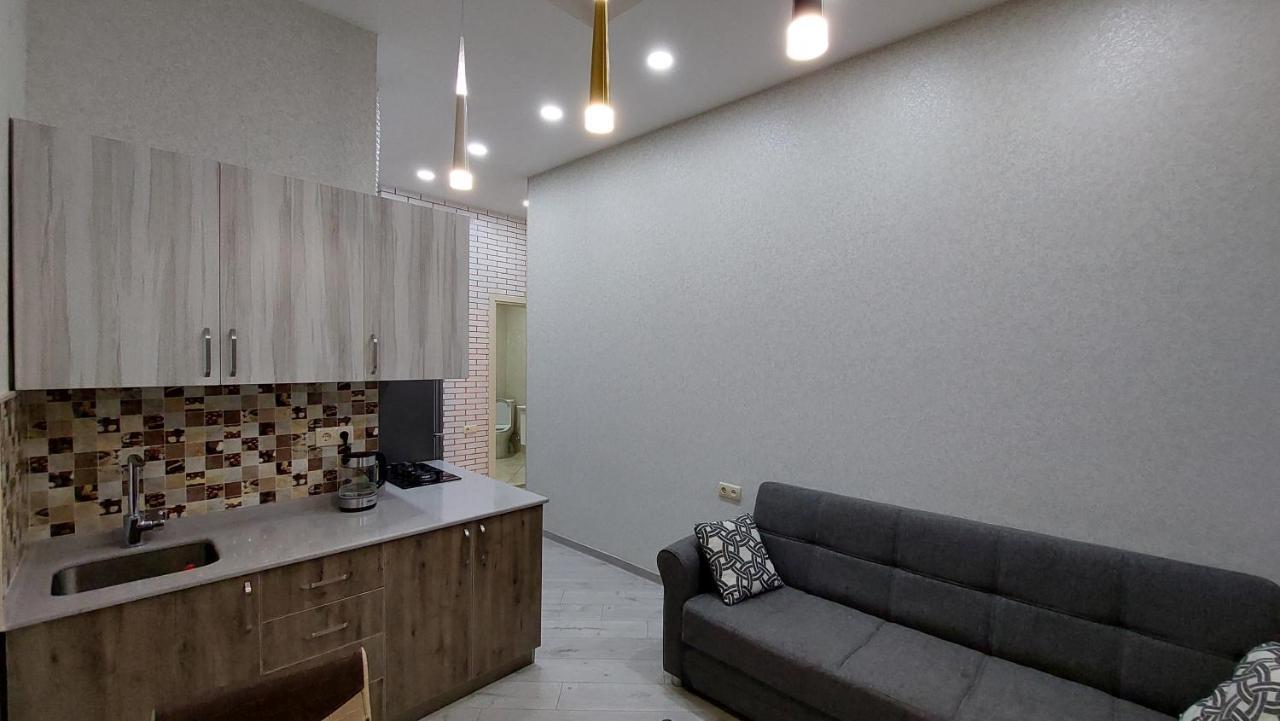 Elit Apartments バトゥーミ エクステリア 写真